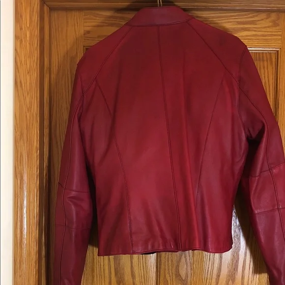 Wilsons Leather Women's Bold Red Jacket - Picture 2 of 4